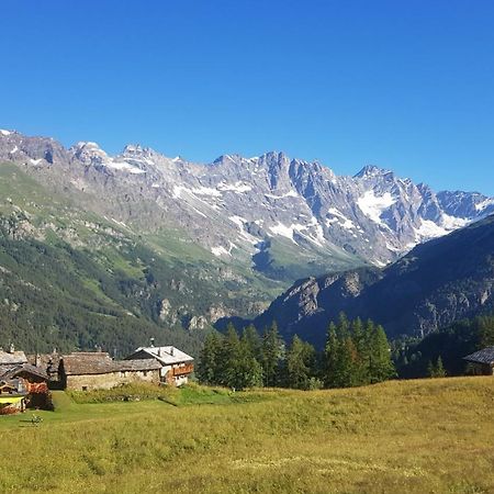 Chalet Le Lis Valtournenche Exterior photo