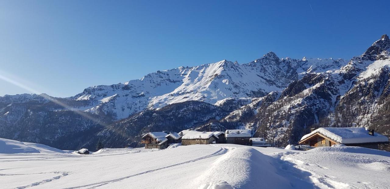 Chalet Le Lis Valtournenche Exterior photo